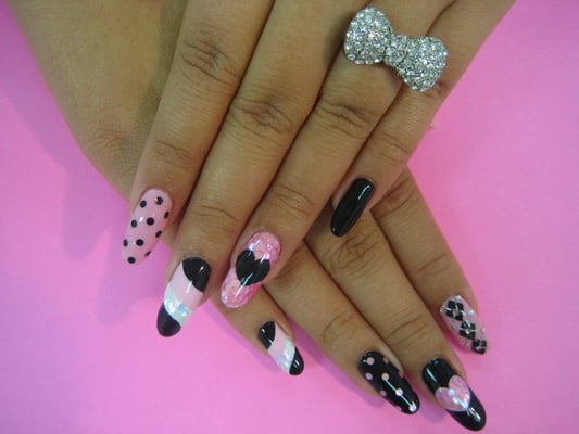 Pinks Nails