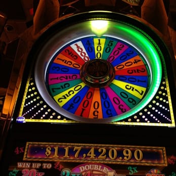 Does red hawk casino have bingo