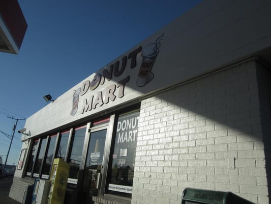 Donut Mart