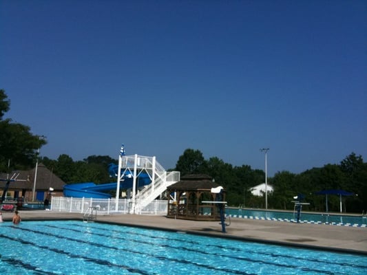 Paramus Municipal Swimming Pool - Swimming Pools - Paramus, NJ