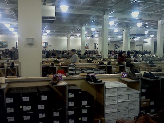 DSW Designer Shoe Warehouse - Shoe Stores