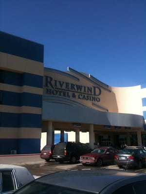 wind river hotel and casino