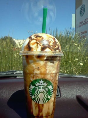 Caramel Macchiato, también en versión #Iced #Starbucks #Coffee #