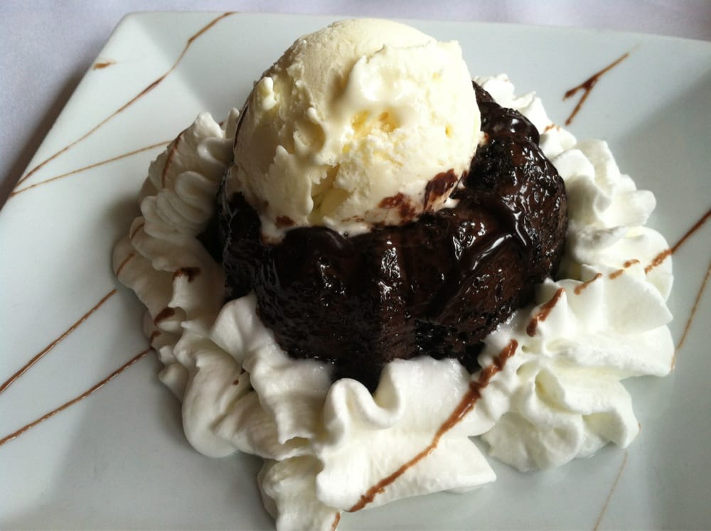 Chocolate Babka cake 8. A very delicious molten