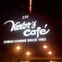 Victor's Cafe 52