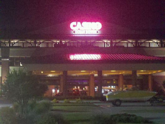 hotels around ocean downs casino