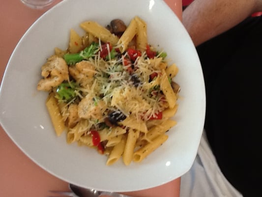 Penne Pasta w/ Chicken, Broccoli, & Sun-Dried Tomatoes- tossed in a white wine sauce w/ fresh ... Penne Pasta w/ Chicken, Broccoli, & Sun-Dried Tomatoes- tossed in a white wine sauce w/ fresh ...