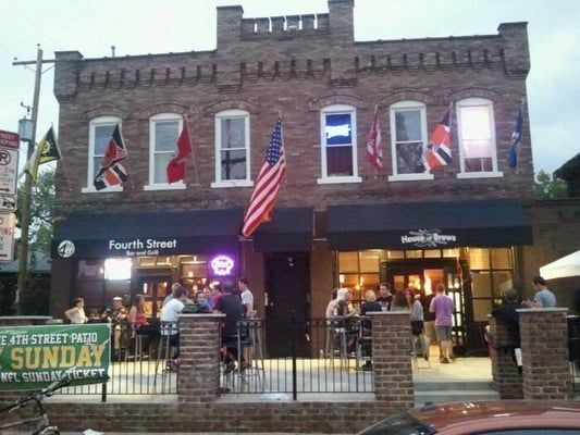 4th Street Bar and Grill Bars University District Columbus OH