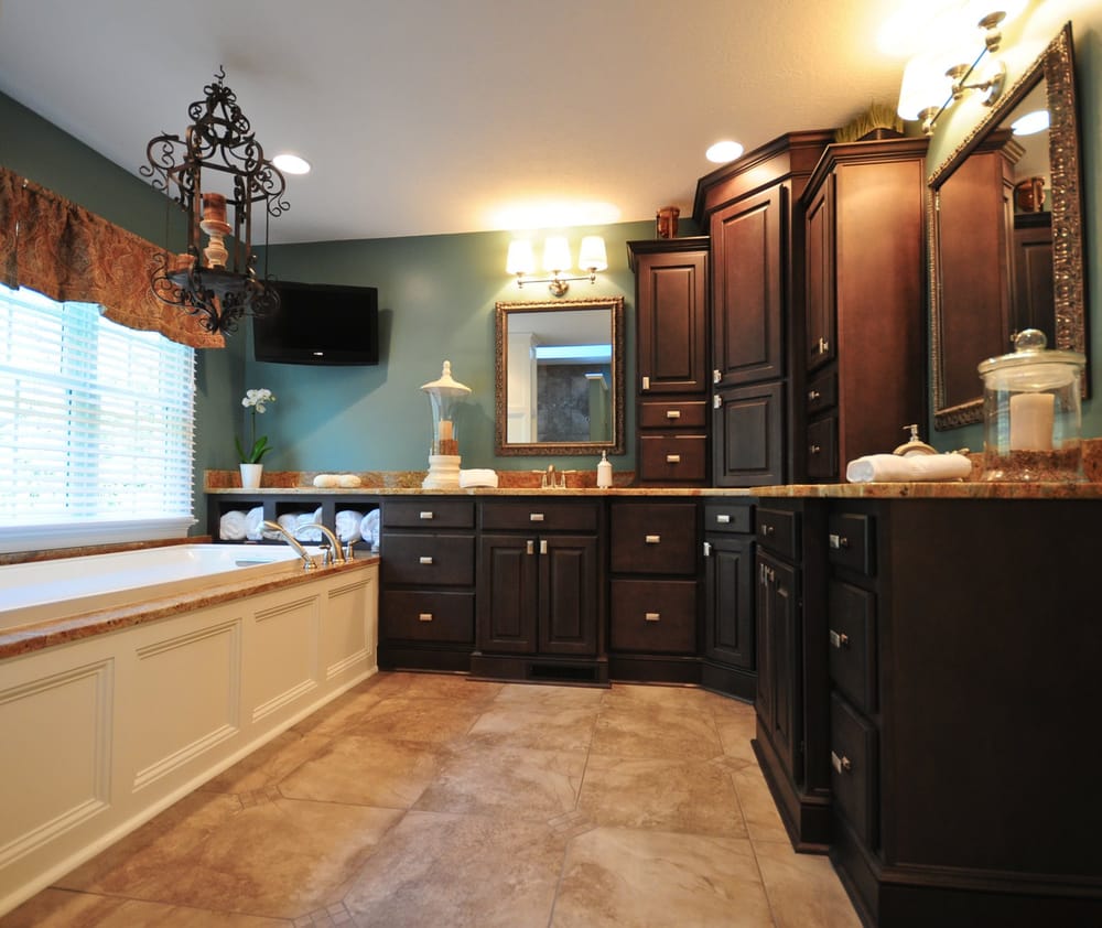 NARI CotY Award winning master bathroom featuring Maple ... NARI CotY Award winning master bathroom featuring Maple ... on Bathroom Ideas With Maple Cabinets
id=57252