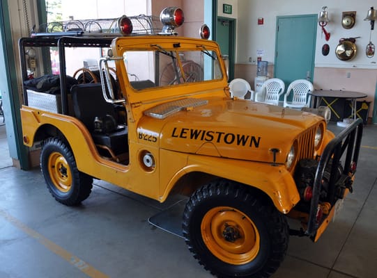 Used Jeeps Near Me >> A 1952 "fire jeep" used by the forestry service. | Yelp Used Jeeps Near Me >> A 1952 "fire jeep" used by the forestry service. | Yelp